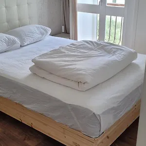  Homestay Comfy Near Metro